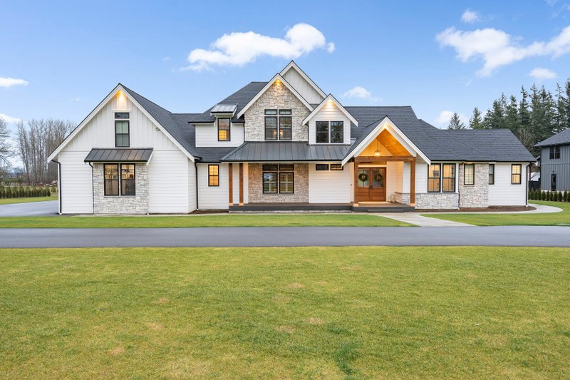 Dream House Plan - Exterior - Other Elevation 1 for Farmhouse House Plan #1070-209 - 4 bed, 4 bath