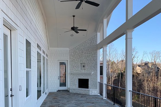 Exterior - Covered Porch 2 for Craftsman House Plan #437-96 - 4 bed, 4.5 bath