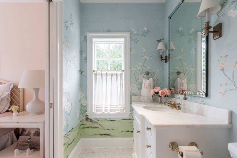 House Blueprint - Interior - Bathroom for Traditional House Plan #1114-94 - 4 bed, 3.5 bath