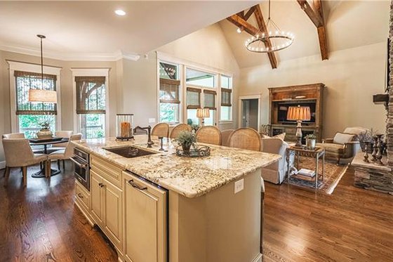 Interior - Kitchen 4 for Craftsman House Plan #120-184 - 4 bed, 3.5 bath