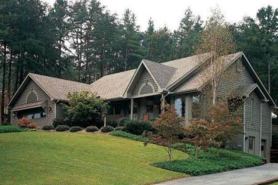 Exterior - Front Elevation for Traditional House Plan #312-446 - 3 bed, 2 bath