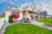 Farmhouse Style House Plan - 4 Beds 3.5 Baths 3275 Sq/Ft Plan #1070-41 