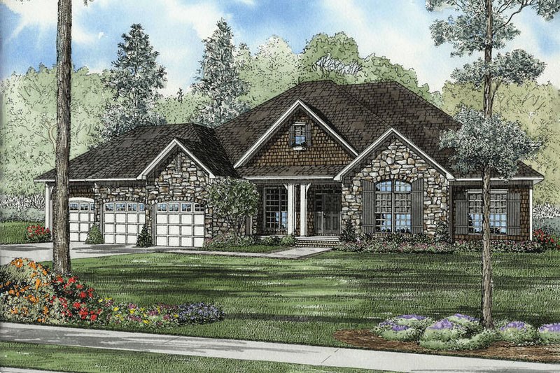 Dream House Plan - Traditional Exterior - Front Elevation Plan #17-2616