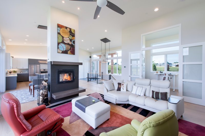 House Blueprint - Interior - Family Room for Ranch House Plan #1042-26 - 3 bed, 3.5 bath