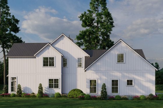 Exterior - Rear Elevation for Farmhouse House Plan #923-375 - 4 bed, 4.5 bath