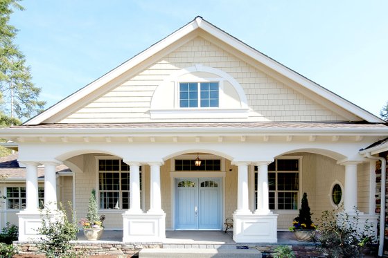 Photo 7 for Traditional House Plan #132-206 - 4 bed, 3 bath