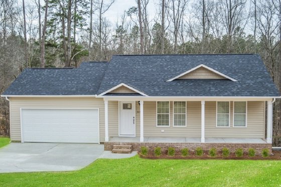 Exterior - Front Elevation for Country House Plan #501-19 - 3 bed, 2.5 bath