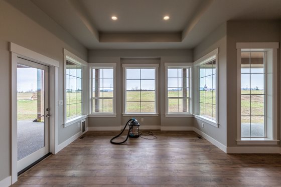 Photo 19 for Craftsman House Plan #1070-68 - 3 bed, 2.5 bath