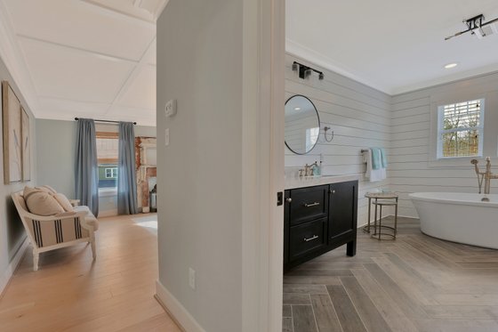 Interior - Master Bathroom 4 for Country House Plan #1080-3 - 4 bed, 3.5 bath