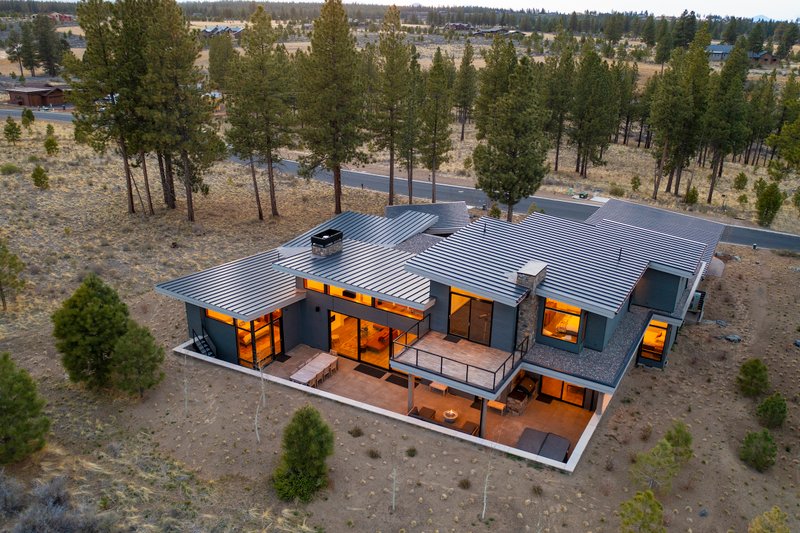 House Blueprint - Exterior - Outdoor Living for Modern House Plan #892-41 - 6 bed, 5.5 bath