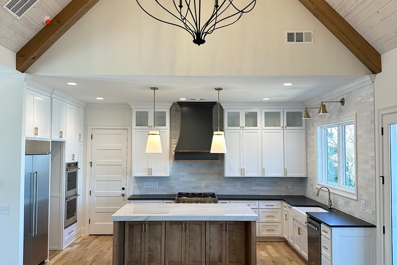 House Plan Design - Interior - Kitchen for Cottage House Plan #437-134 - 4 bed, 3.5 bath