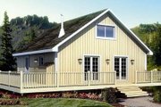 Ranch Style House Plan - 2 Beds 1 Baths 984 Sq/Ft Plan #312-756 