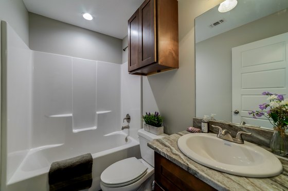 Interior - Bathroom for Ranch House Plan #430-181 - 3 bed, 2 bath