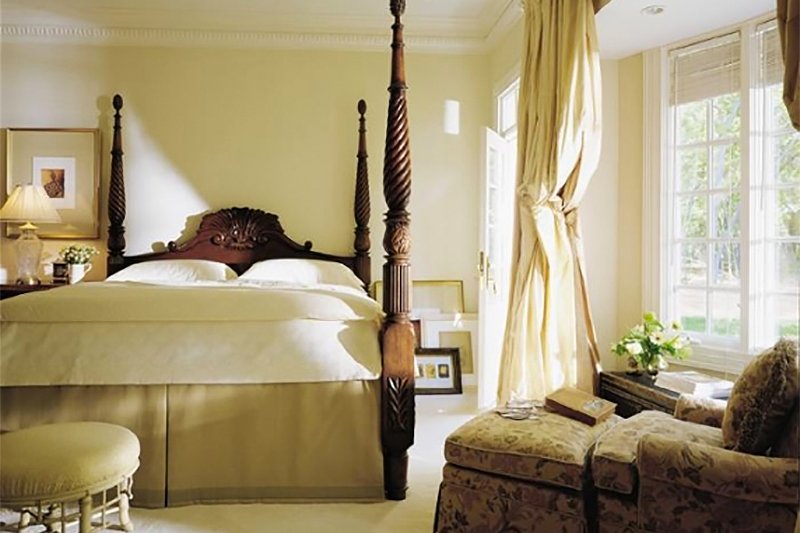 Home Plan - Interior - Master Bedroom for Colonial House Plan #137-230 - 4 bed, 5 bath