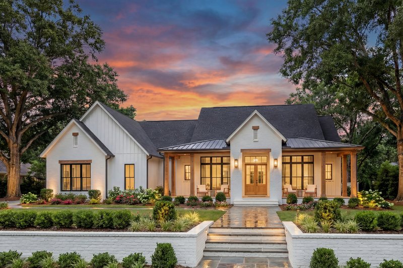 Architectural House Design - Exterior - Front Elevation 4 for Farmhouse House Plan #430-423 - 4 bed, 3.5 bath