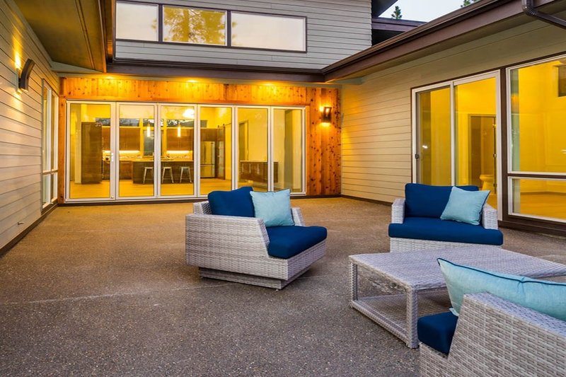 Dream House Plan - Exterior - Outdoor Living for Modern House Plan #895-101 - 3 bed, 2.5 bath