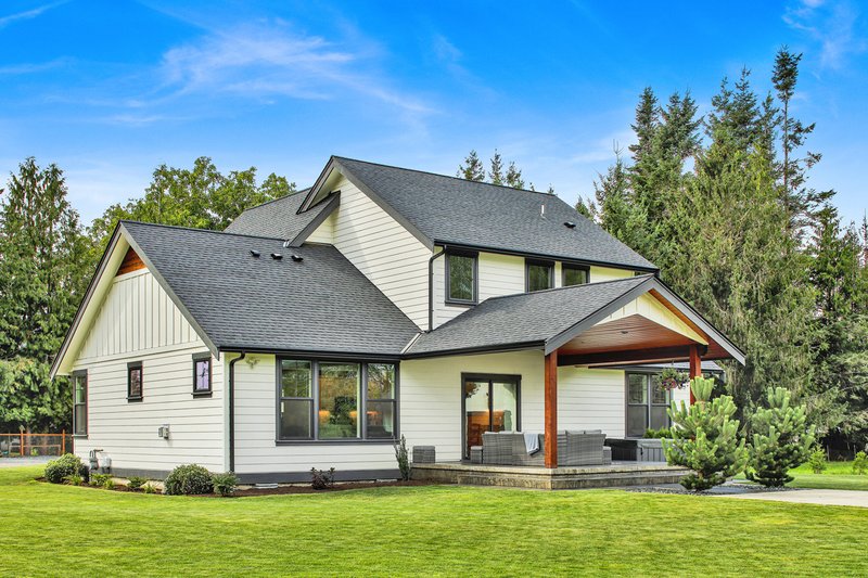 Dream House Plan - Exterior - Other Elevation for Farmhouse House Plan #1070-16 - 3 bed, 2.5 bath