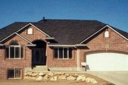 Traditional Style House Plan - 4 Beds 2.5 Baths 2128 Sq/Ft Plan #5-129 