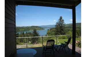 Photo 8 for Contemporary House Plan #519-1 - 4 bed, 2.5 bath