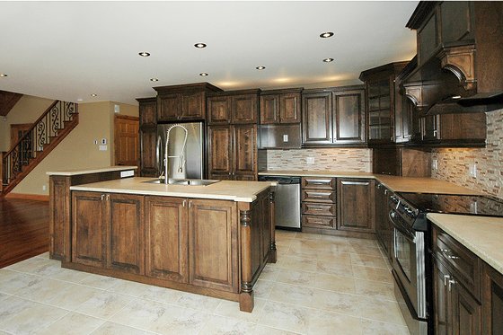 Interior - Kitchen for Cottage House Plan #23-2047 - 3 bed, 2 bath