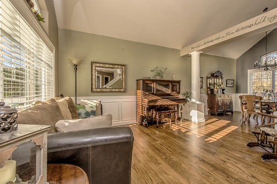 Interior - Other 5 for Craftsman House Plan #132-142 - 4 bed, 2.5 bath