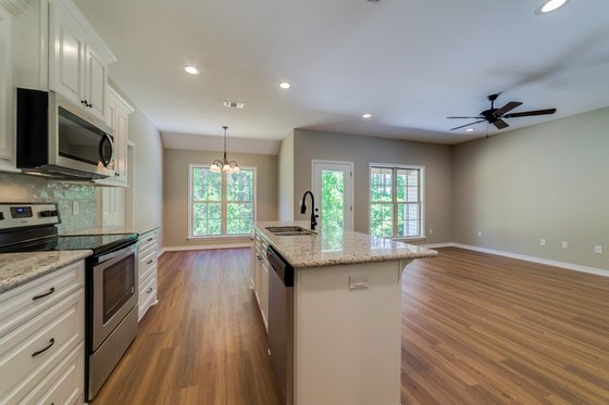 Interior - Kitchen 5 for Country House Plan #430-178 - 4 bed, 2 bath