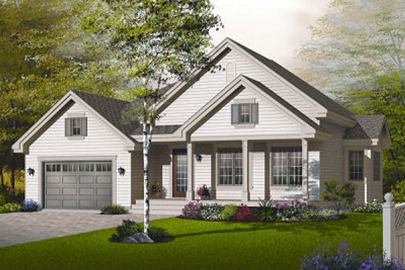 Architectural House Design - Traditional Exterior - Front Elevation Plan #23-794