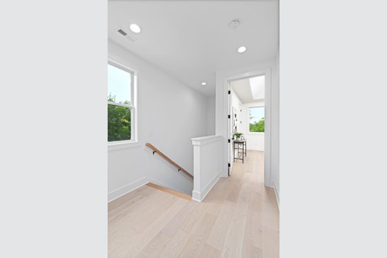 Interior - Other 1 for Modern House Plan #1085-4 - 3 bed, 2.5 bath