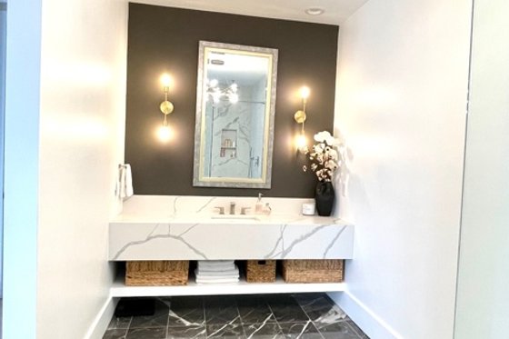 Interior - Bathroom for Prairie House Plan #48-657 - 3 bed, 3.5 bath