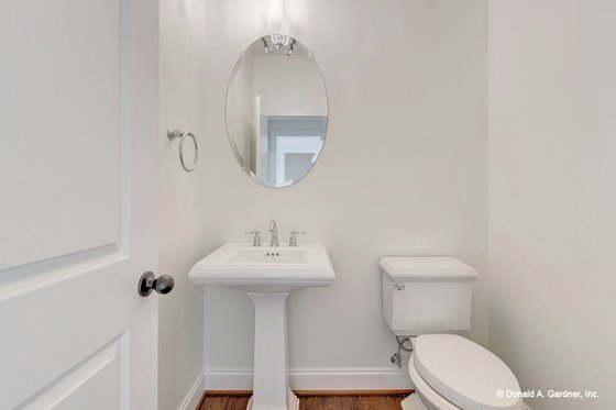 Interior - Bathroom for Cottage House Plan #929-1066 - 3 bed, 2.5 bath