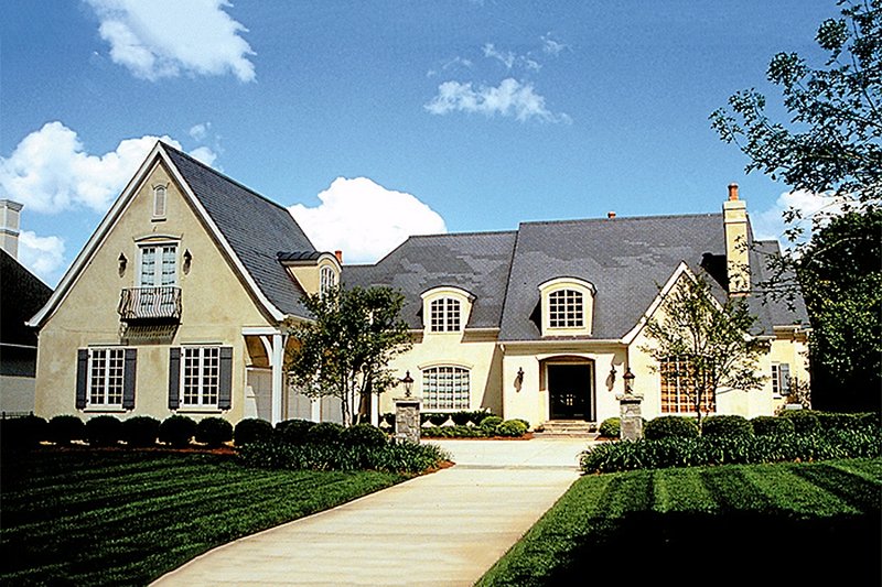 Dream House Plan - European Exterior - Front Elevation Plan #453-26