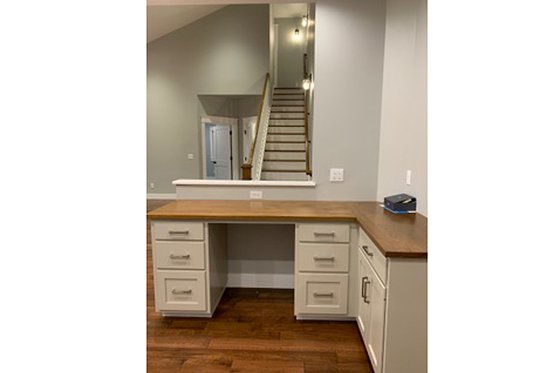 Interior - Other for Craftsman House Plan #124-1201 - 3 bed, 2 bath