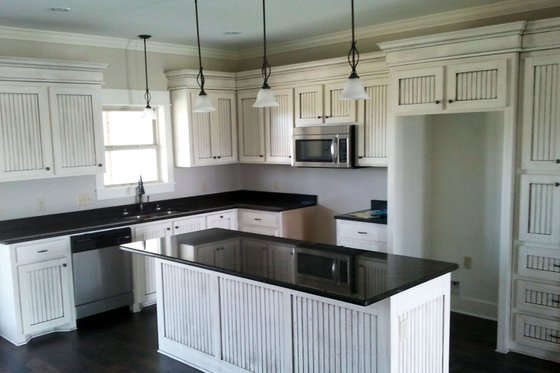 Interior - Kitchen for Farmhouse House Plan #21-514 - 3 bed, 2.5 bath