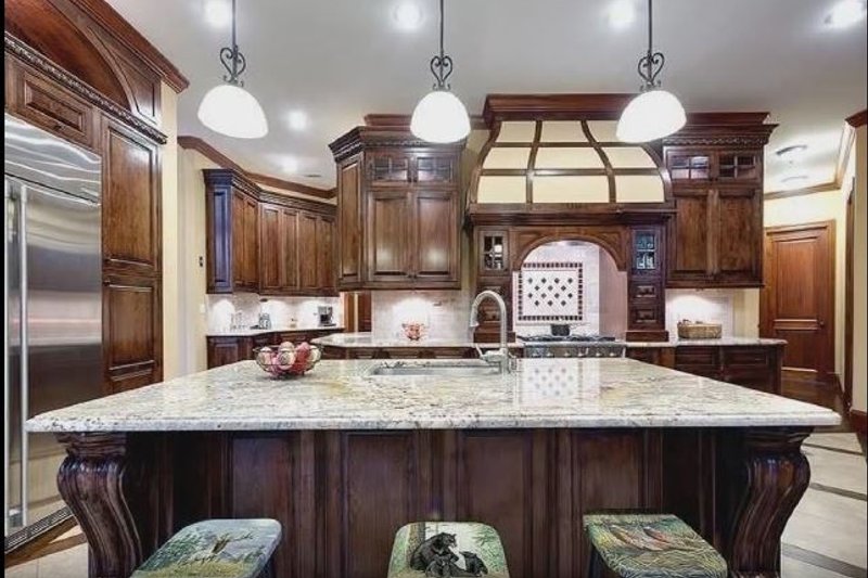 Home Plan - Interior - Kitchen for Craftsman House Plan #54-478 - 3 bed, 3.5 bath