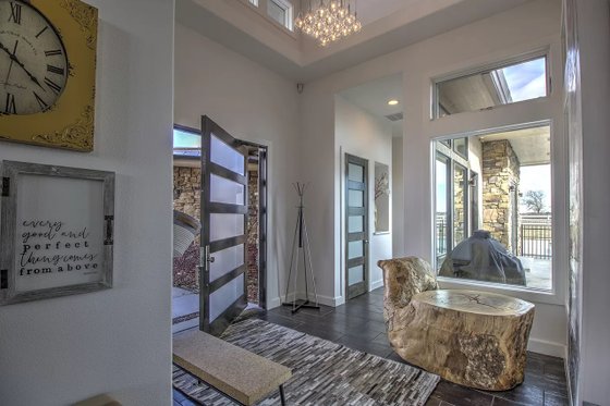 Interior - Other 7 for Contemporary House Plan #935-5 - 4 bed, 4 bath