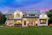 Farmhouse Style House Plan - 4 Beds 4.5 Baths 2886 Sq/Ft Plan #51-1132 