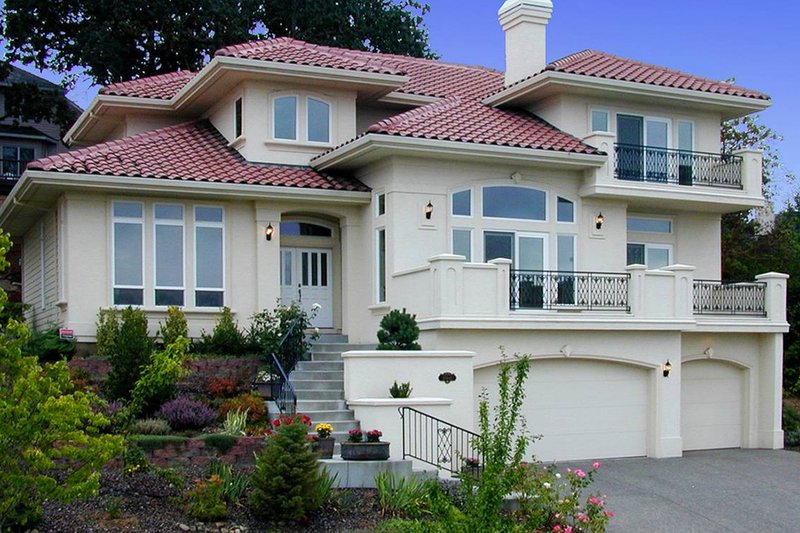 House Plan Design - Mediterranean style home, front elevation