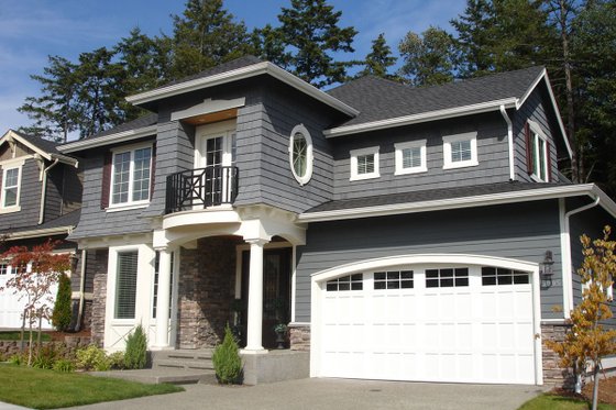 Photo 4 for Traditional House Plan #132-117 - 3 bed, 2.5 bath