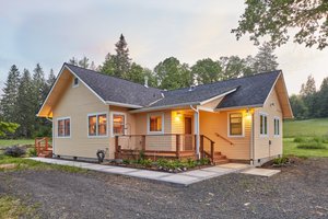 Cottage Exterior - Front Elevation Plan #890-8