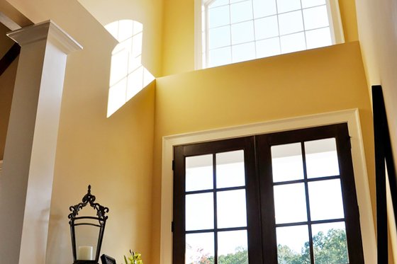 Interior - Entry for Craftsman House Plan #437-61 - 3 bed, 2.5 bath