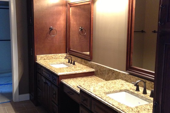 Interior - Master Bathroom for European House Plan #437-62 - 3 bed, 2 bath