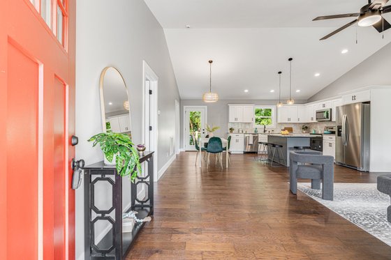 Interior - Entry for Cottage House Plan #44-246 - 3 bed, 2 bath