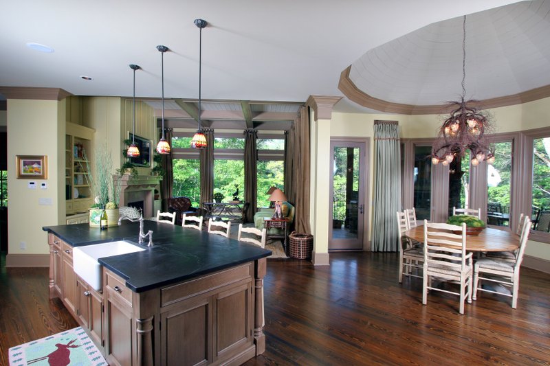 House Blueprint - Interior - Kitchen for Craftsman House Plan #54-528 - 4 bed, 3.5 bath