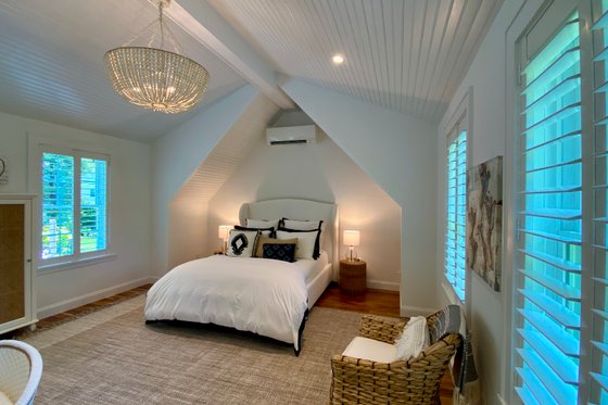 Photo 18 for Traditional House Plan #932-466, 1 bath