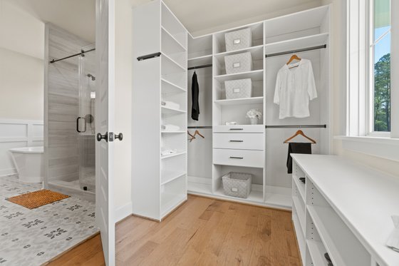 Interior - Other 3 for Farmhouse House Plan #51-1213 - 4 bed, 3.5 bath