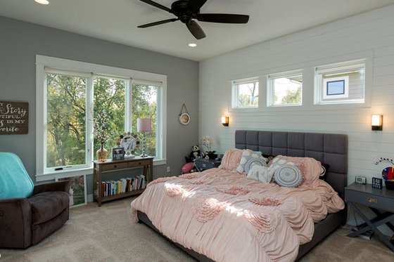 Interior - Master Bedroom for Craftsman House Plan #70-1470 - 4 bed, 3.5 bath