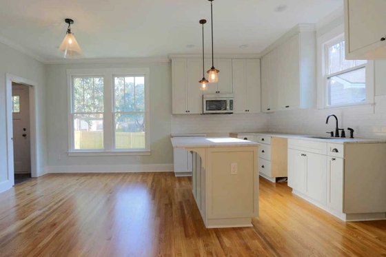 Interior - Kitchen for Craftsman House Plan #461-6 - 3 bed, 2.5 bath