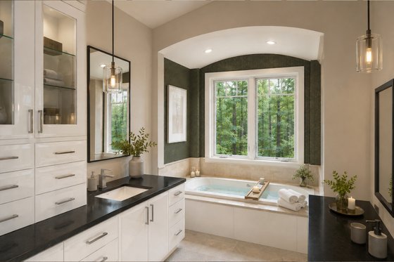 Interior - Master Bathroom for Craftsman House Plan #928-21 - 5 bed, 4 bath