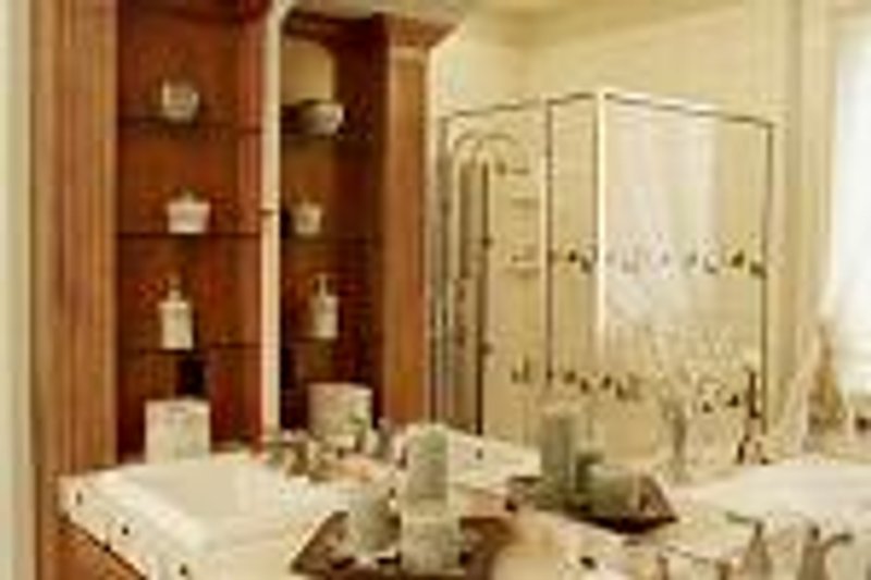 Home Plan - Photo 15 for European House Plan #70-816 - 4 bed, 3 bath