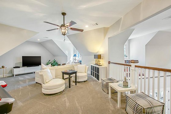 Interior - Other 2 for Craftsman House Plan #17-2444 - 5 bed, 5.5 bath